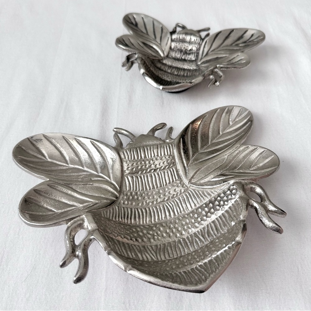 Silver Bumble Bee Trinket Dishes - Picture 9 of 9